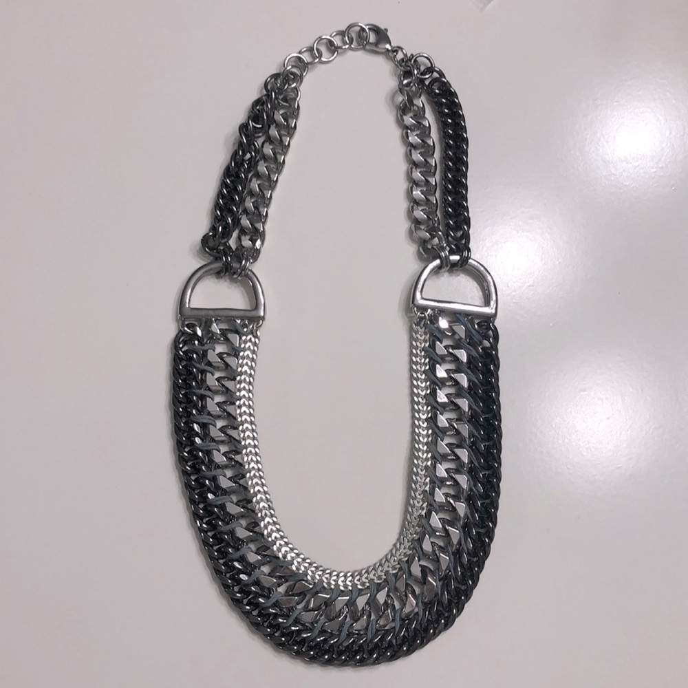 Stella & Dot Femme Fatale Necklace